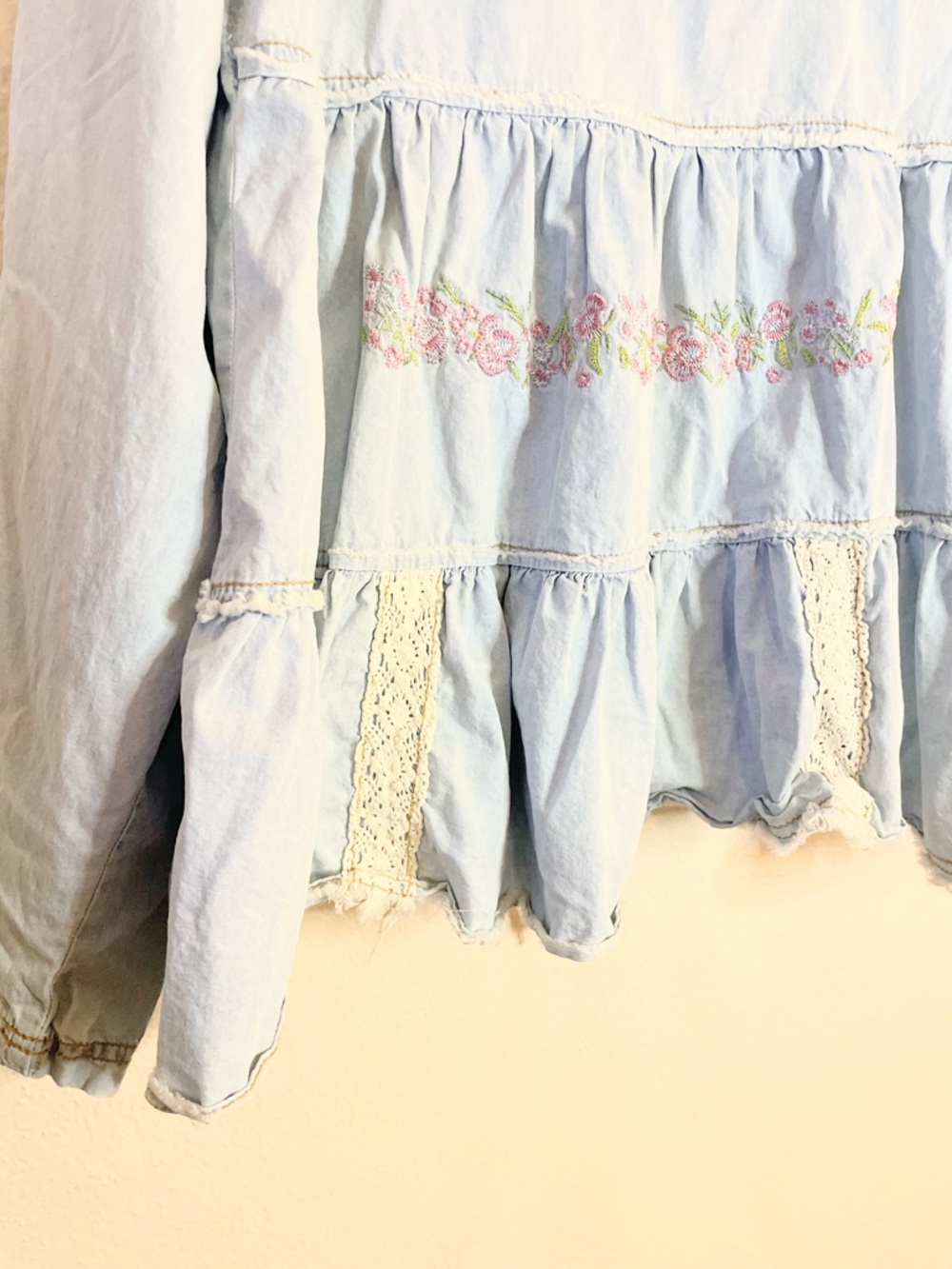 POL Embroidered Chambray Top with Hoodie Cottagecore Boho Cotton Small - Picture 11 of 12